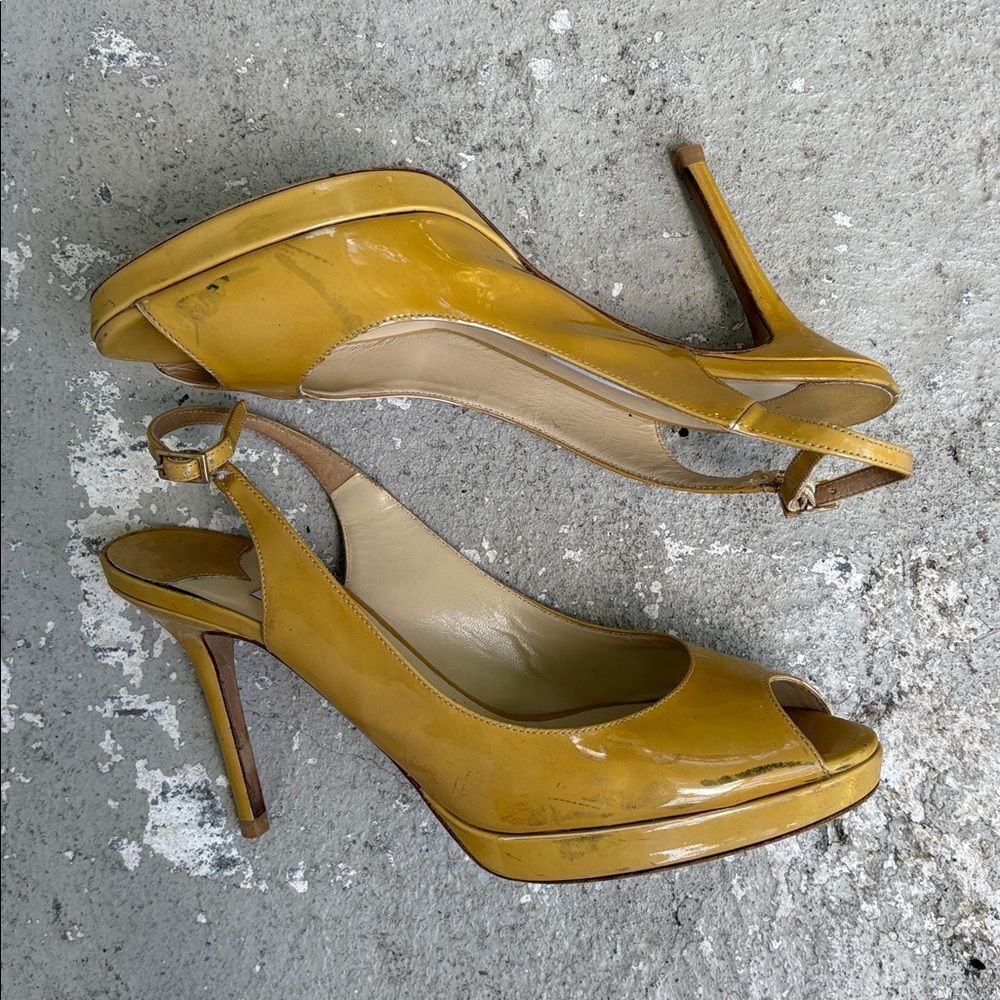Jimmy Choo patent leather slingbacks - Picture 2 of 8